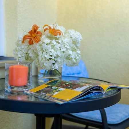 Lusi Apartment Otocac Bagian luar foto