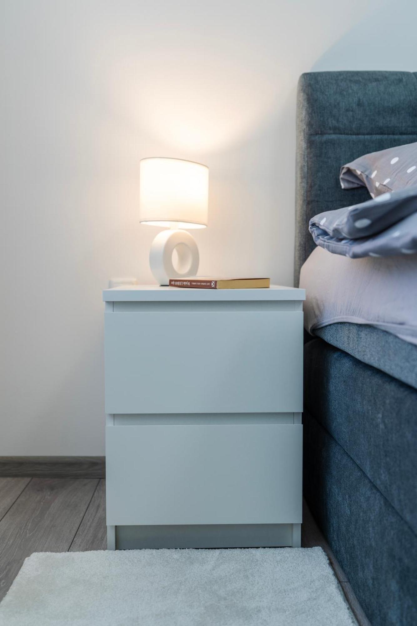 Lusi Apartment Otocac Bagian luar foto